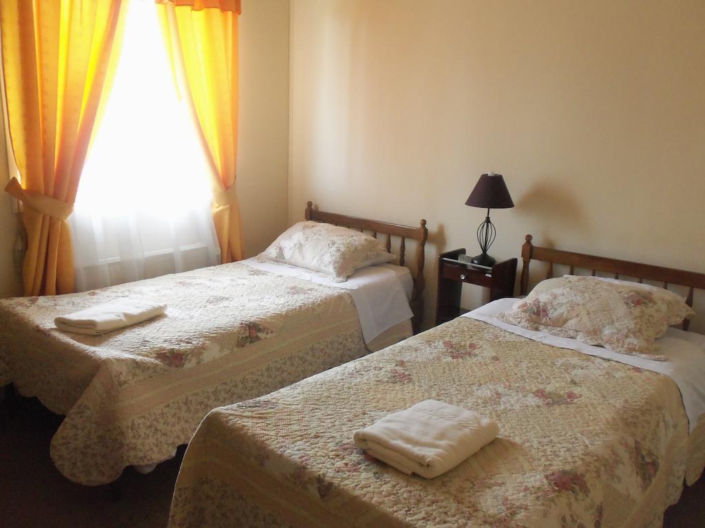 פואנטה ארנס Hostal Joshiken חדר תמונה