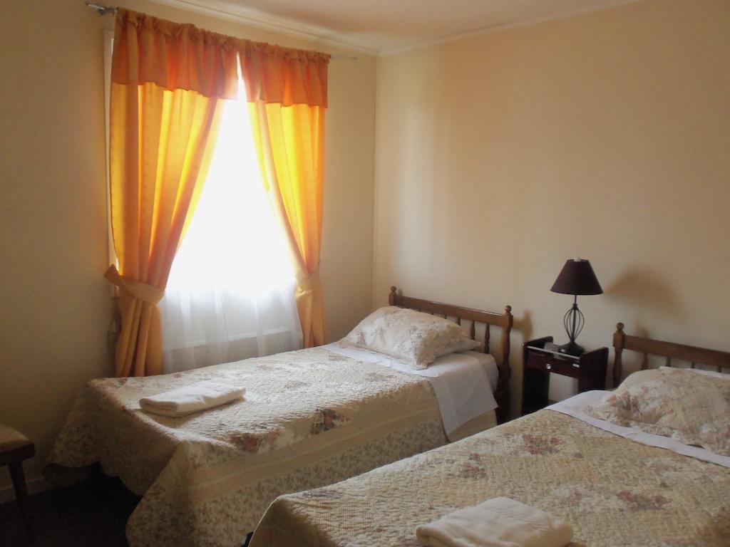 פואנטה ארנס Hostal Joshiken חדר תמונה