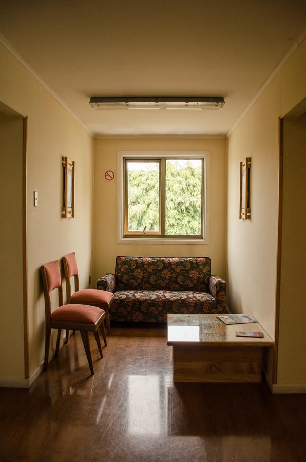 פואנטה ארנס Hostal Joshiken מראה חיצוני תמונה